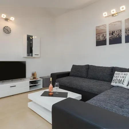 Apartment House Koko *
