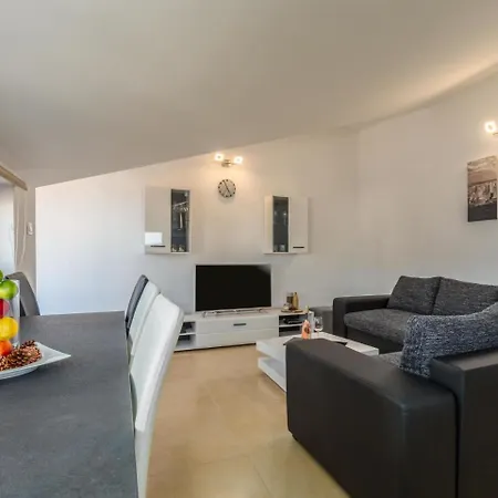 House Koko *